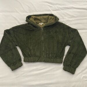 Derek Heart Cropped Sweater  Size Large